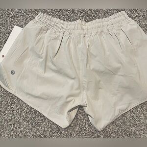 lululemon athletica Cream Hotty Hot Shorts